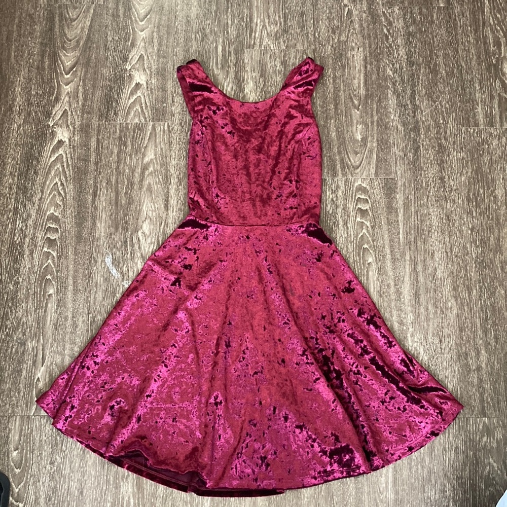 Crushed velvet cross back dress